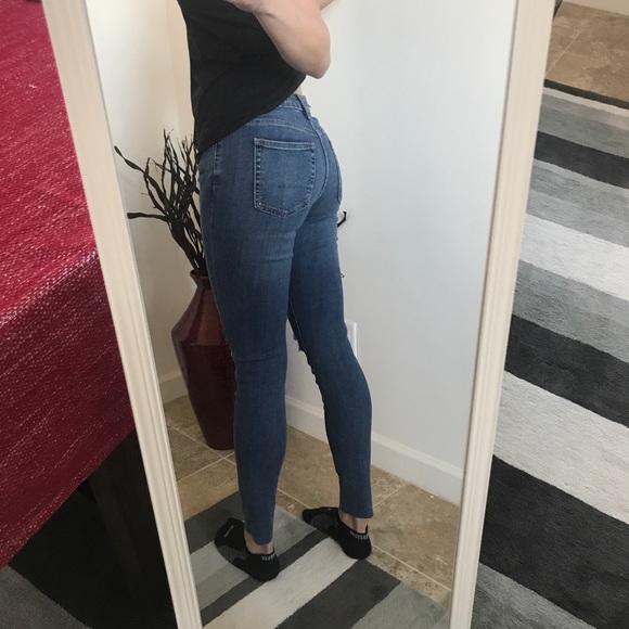 1 left⬇️JustUSA High Rise Distressed Skinny Jeans - Picture 7 of 15